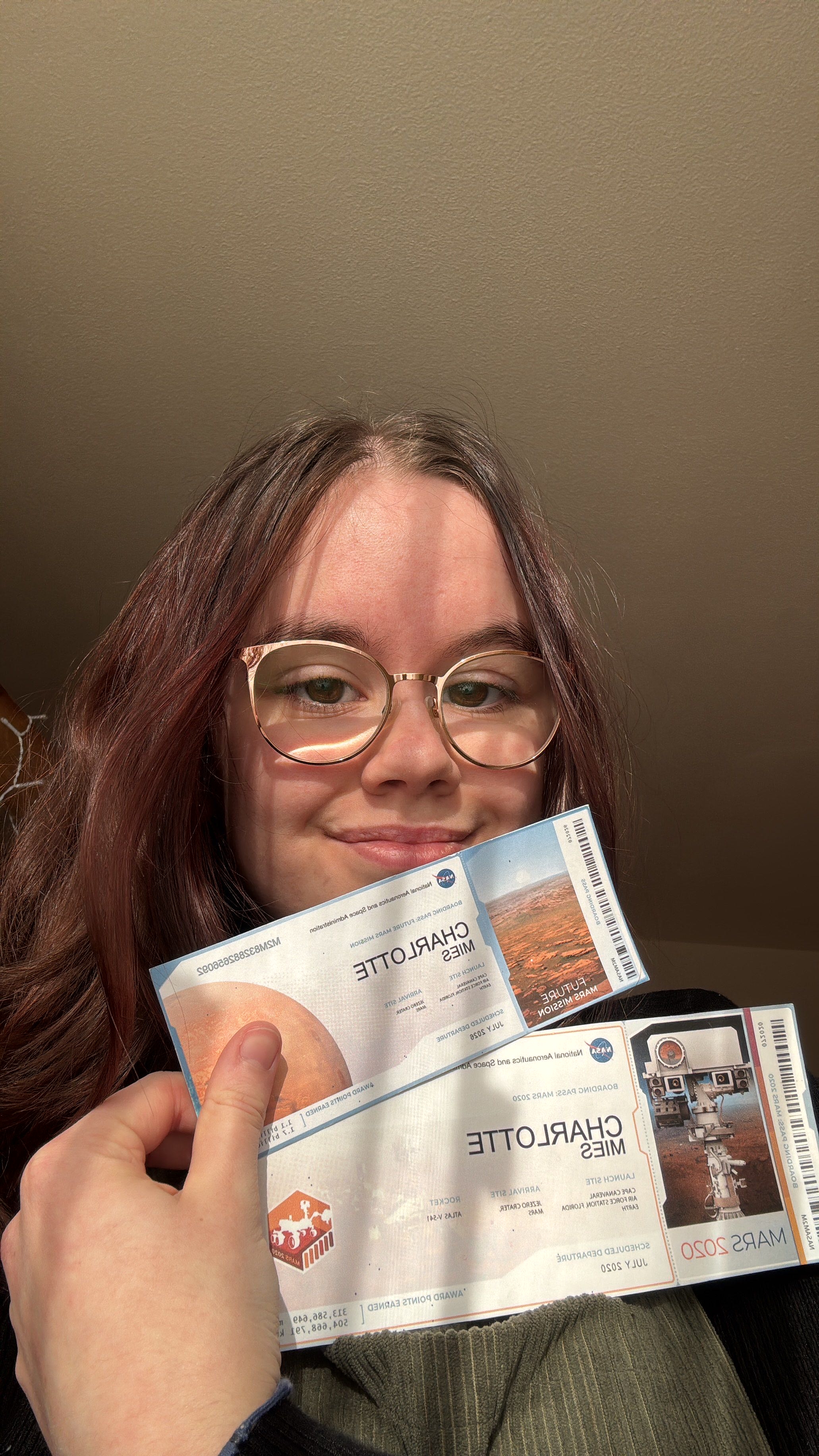 Selfie of Charlotte Mies